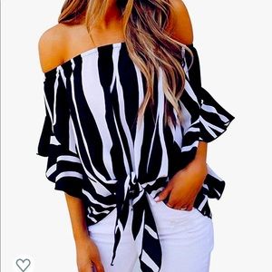 Zebra stripe flutter sleeve tye blouse size M